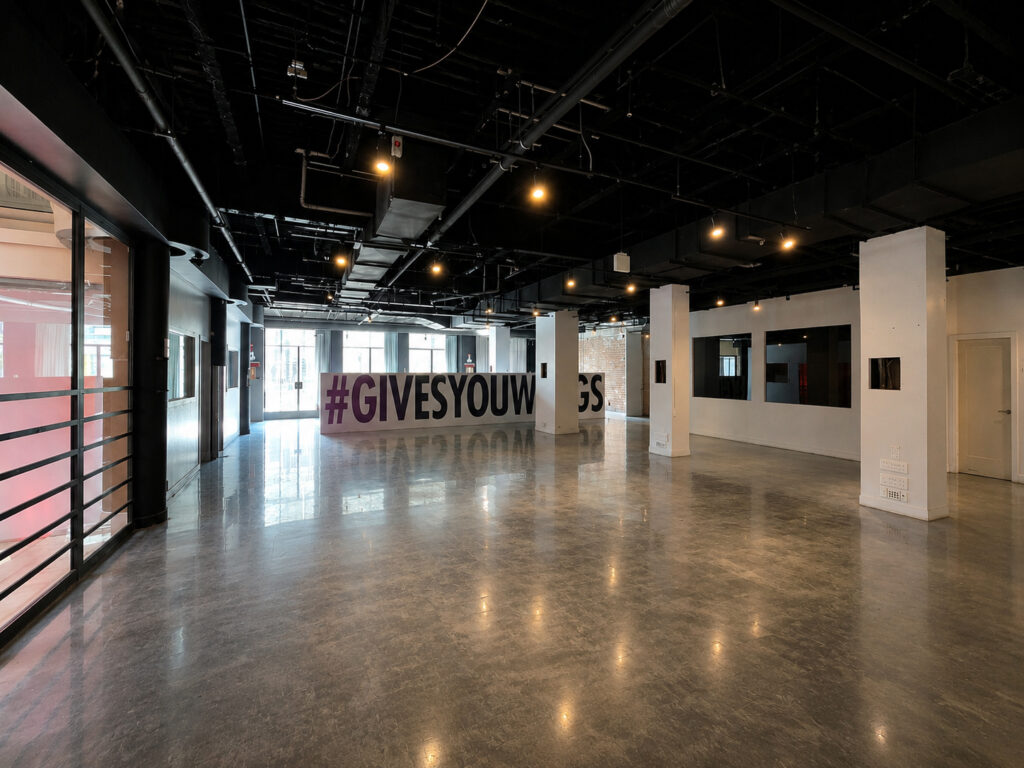 AV_Photo_1